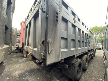 Shacman (Shaanxi) SX 8x4 Самосвал SX331863366 — Б/У, 2022 г.