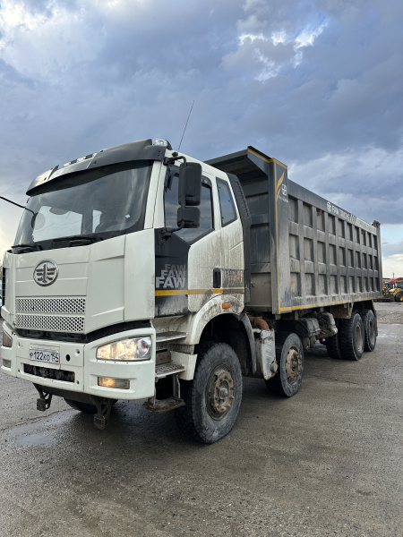 FAW J6 8x4 Самосвал СА3310Р66K24T4E5 — Б/У, 2023 г.