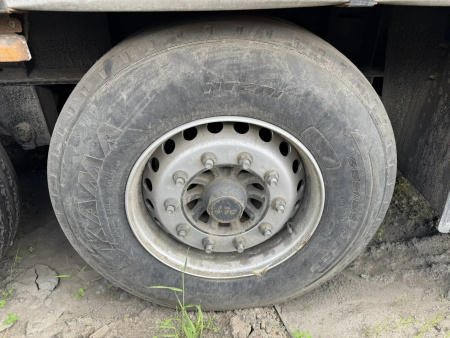 ТУЙМАЗИНСКИЙ ЗАВОД АВТОБЕТОНОВОЗОВ 588510 Полуприцеп шторный — Б/У, 2025 г.