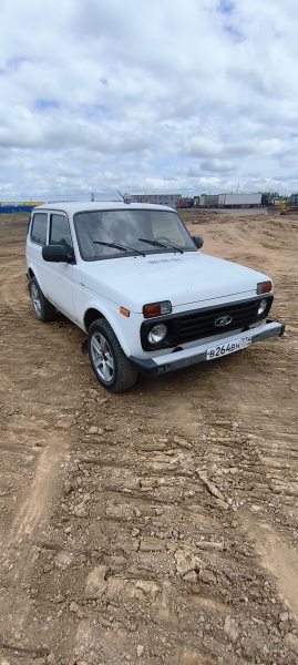 LADA 4X4 Luxe 1.7 5MT — Б/У, 2022 г.