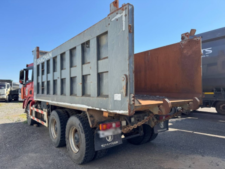 Shacman (Shaanxi) SX32586T384 6x4 Самосвал — Б/У, 2021 г.