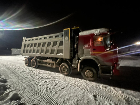 Howo ZZ 8x4 Самосвал ZZ3407S3867E — Б/У, 2022 г.