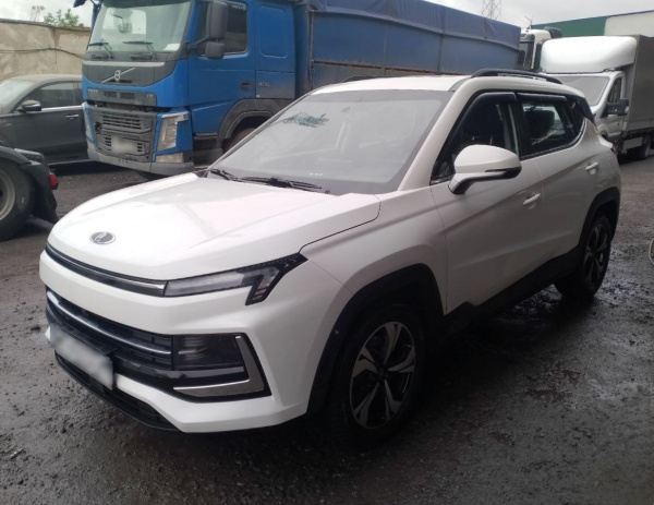 МОСКВИЧ Стандарт 1.5Т CVT — Б/У, 2024 г.