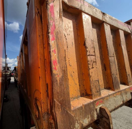 Shacman (Shaanxi) SX* 6x4 Самосвал — Б/У, 2021 г.