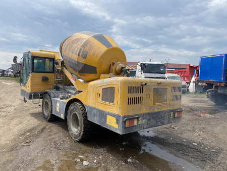 BIZON BS Автобетоносмеситель с самозагрузкой BS40 — Б/У, 2023 г.