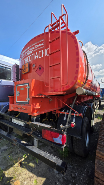 УралСпецТранс 9465 Полуприцеп цистерна 94652L-A2-06 — Б/У, 2022 г.