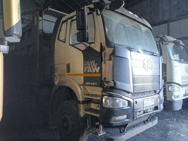 FAW J6* 8x4 Самосвал — Б/У, 2022 г.