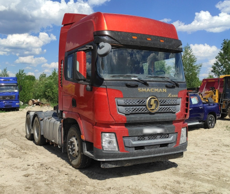 Shacman (Shaanxi) SX42584V324 — Б/У, 2022 г.