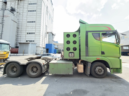 FAW JH6 6x4 Седельный тягач CA4250P25K15T1NE5A80 — Б/У, 2023 г.