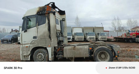 Foton AUMAN 4x2 Седельный тягач BJ4189SLFKA — Б/У, 2023 г.