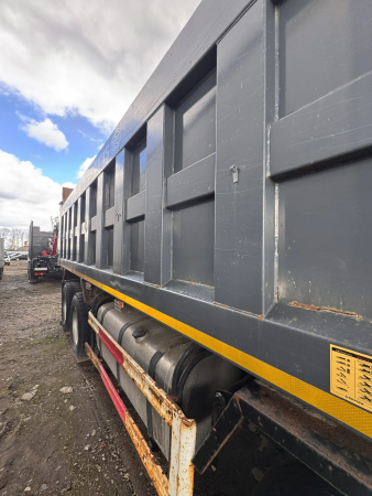FAW J6 8x4 Самосвал СА3310Р66K24T4E5 — Б/У, 2022 г.