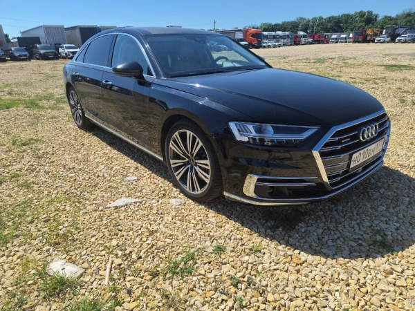 Audi A8L — Б/У, 2022 г.