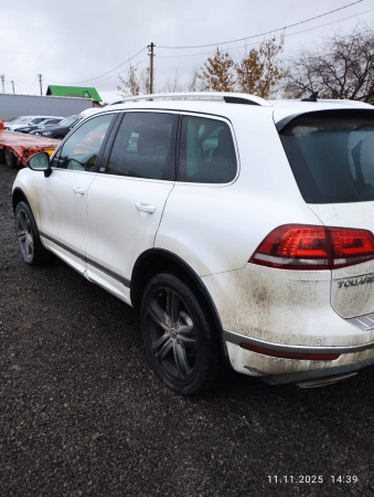 Volkswagen TOUAREG — Б/У, 2017 г.
