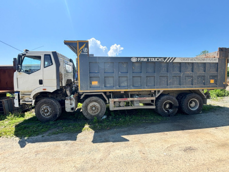 FAW CA 3310 8x4 Самосвал — Б/У, 2023 г.
