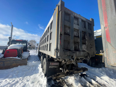 FAW J6 8x4 Самосвал CA3310P66K24T4E5 — Б/У, 2024 г.