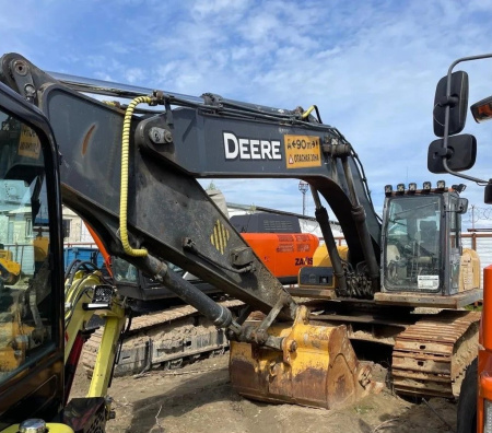 JOHN DEERE E260LC Экскаватор — Б/У, 2018 г.
