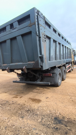 Shacman (Shaanxi) SX 8x4 Самосвал SX331863366 — Б/У, 2023 г.