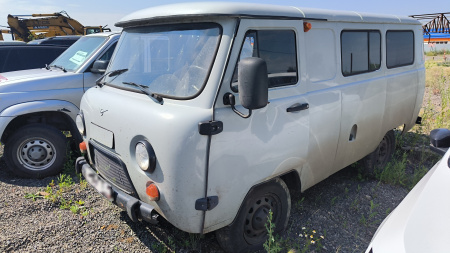 UAZ 7 мест без ABS 2.7 5MT — Б/У, 2023 г.