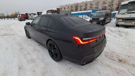 BMW 730i — Б/У, 2020 г.