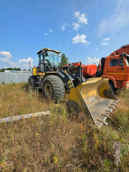 XCMG ZL50 Фронтальный погрузчик — Б/У, 2021 г.