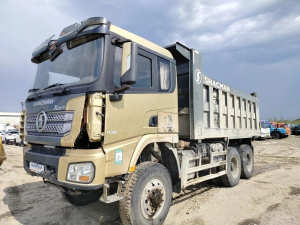 Shacman SX32586V385 — Б/У, 2022 г. (Новый Уренгой, 145179 км)