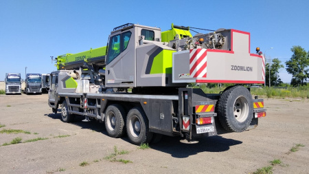 Zoomlion ZTC 6x4 Автокран ZTC300V — Б/У, 2024 г.