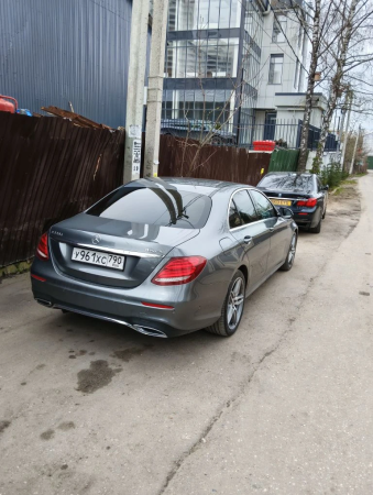 Mercedes-Benz E-CLASS 220 d 4MATIC Sport — Б/У, 2019 г.
