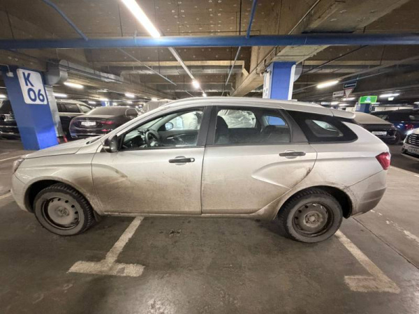 LADA VESTA SW Comfort 1.6 106hp 5MT — Б/У, 2021 г.