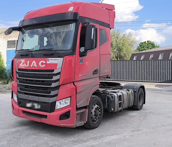 JAC K7 4x2 Седельный тягач — Б/У, 2023 г.