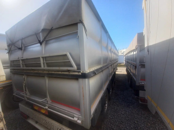 КРОПКУЗОВ 85057 Полуприцеп бортовой 85057B — Б/У, 2022 г.