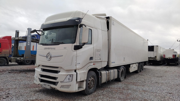 Dongfeng DFH4180 — Б/У, 2023 г. (Красноярск, 465263 км)