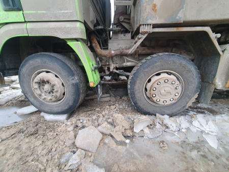 Shacman (Shaanxi) SX 8x4 Самосвал SX33186W366C — Б/У, 2022 г.