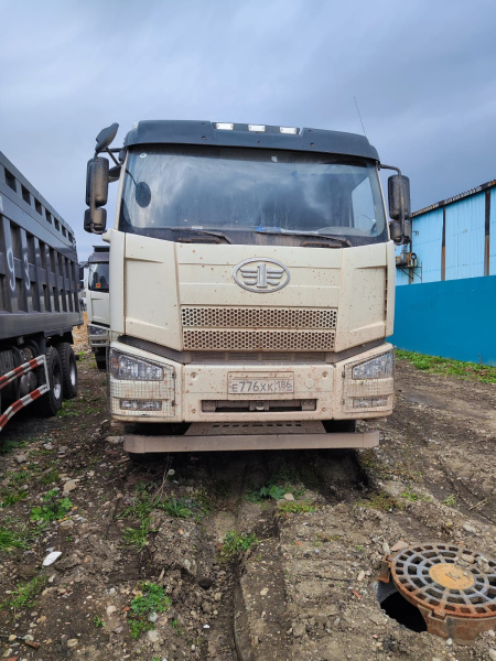 FAW J6 6x6 Самосвал CA3250P66K24L1TE5 — Б/У, 2023 г.