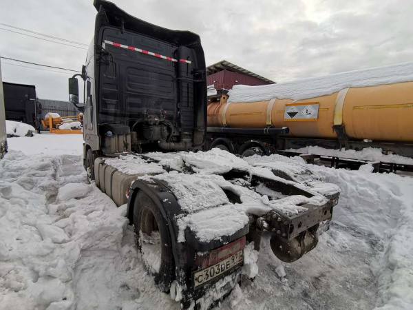 DONGFENG DFH4180 — Б/У, 2023 г.