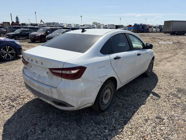 LADA Comfort 24 1.6 106hp 5MT — Б/У, 2024 г.