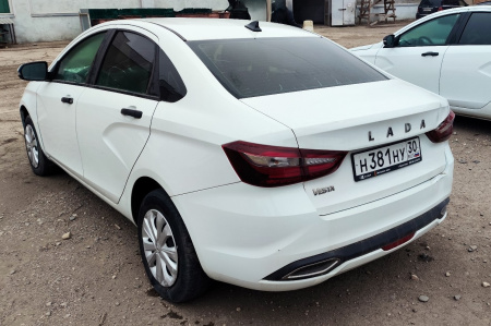 LADA Life 1.6 106hp 5MT — Б/У, 2023 г.