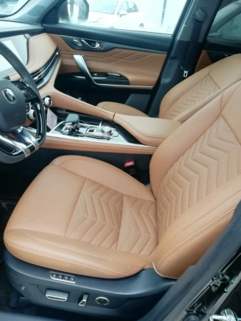 Changan CS95 DLX 2.0T 8AT — Б/У, 2023 г.