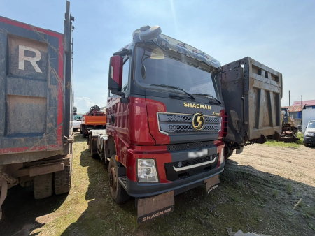 Shacman (Shaanxi) SX42586V385 — Б/У, 2022 г.