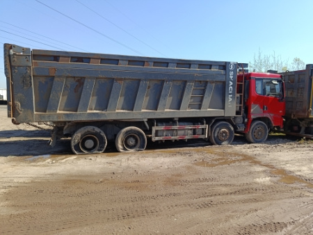 Shacman (Shaanxi) SX 8x4 Самосвал SX33186V366 — Б/У, 2023 г.