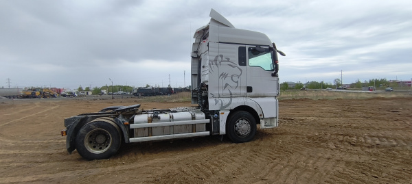 SITRAK C7H 4x2 Седельный тягач ZZ4186V391HE — Б/У, 2023 г.