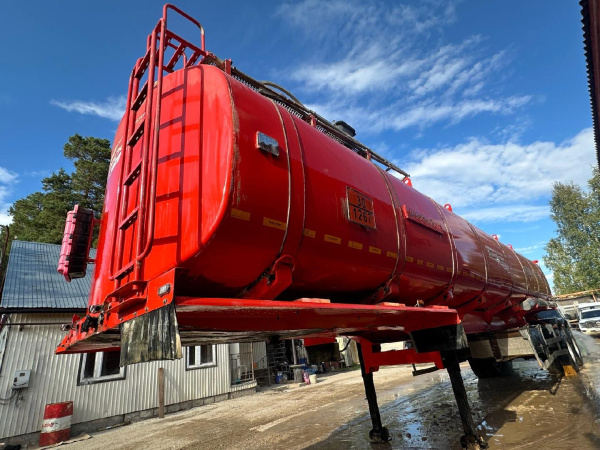 УСТ(УралСпецТранс, ООО) 94657L-A2-06 — Б/У, 2023 г. (Ленск, новый)