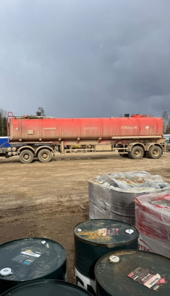 УралСпецТранс 9465 Полуприцеп цистерна 94657L-A2-06 — Б/У, 2023 г.