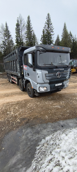Shacman (Shaanxi) SX 8x4 Самосвал SX331863366 — Б/У, 2023 г.
