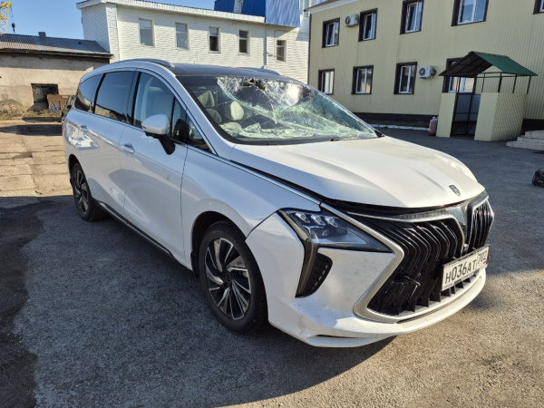 Forthing 1.5T DCT Premium (I Поколение) — Б/У, 2023 г.
