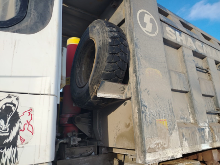 Shacman (Shaanxi) SX 8x4 Самосвал SX33186W366C — Б/У, 2022 г.