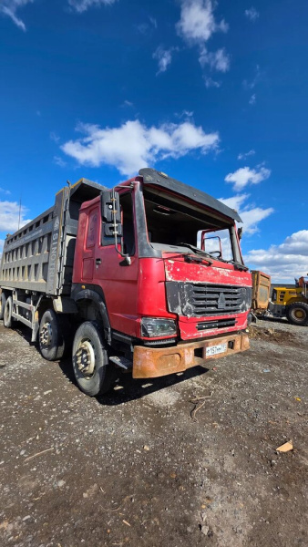 Howo ZZ 8x4 Самосвал ZZ3407S3867E — Б/У, 2022 г.