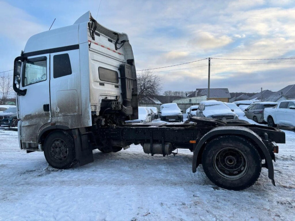 SANY D 4x2 Седельный тягач D495AS — Б/У, 2023 г.