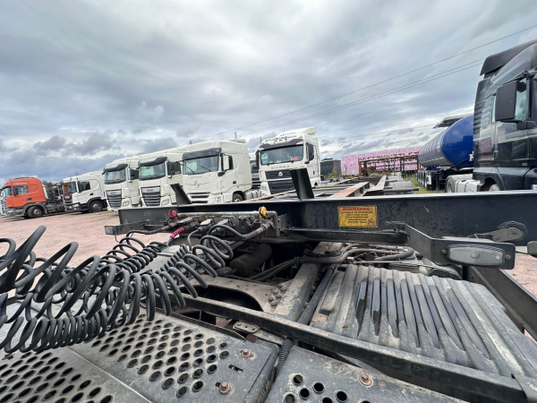 Тонар 998 Полуприцеп контейнеровоз 4 оси 99892 — Б/У, 2024 г.