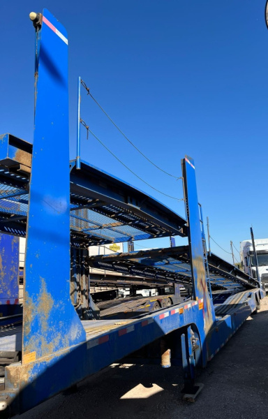 Rolfo LYZ9220 Полуприцеп автовоз LYZ9220TCL — Б/У, 2023 г.