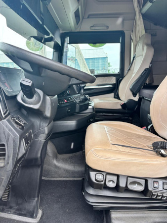 SITRAK C7H MAX 6x4 Седельный тягач ZZ4256V364HE — Б/У, 2023 г.